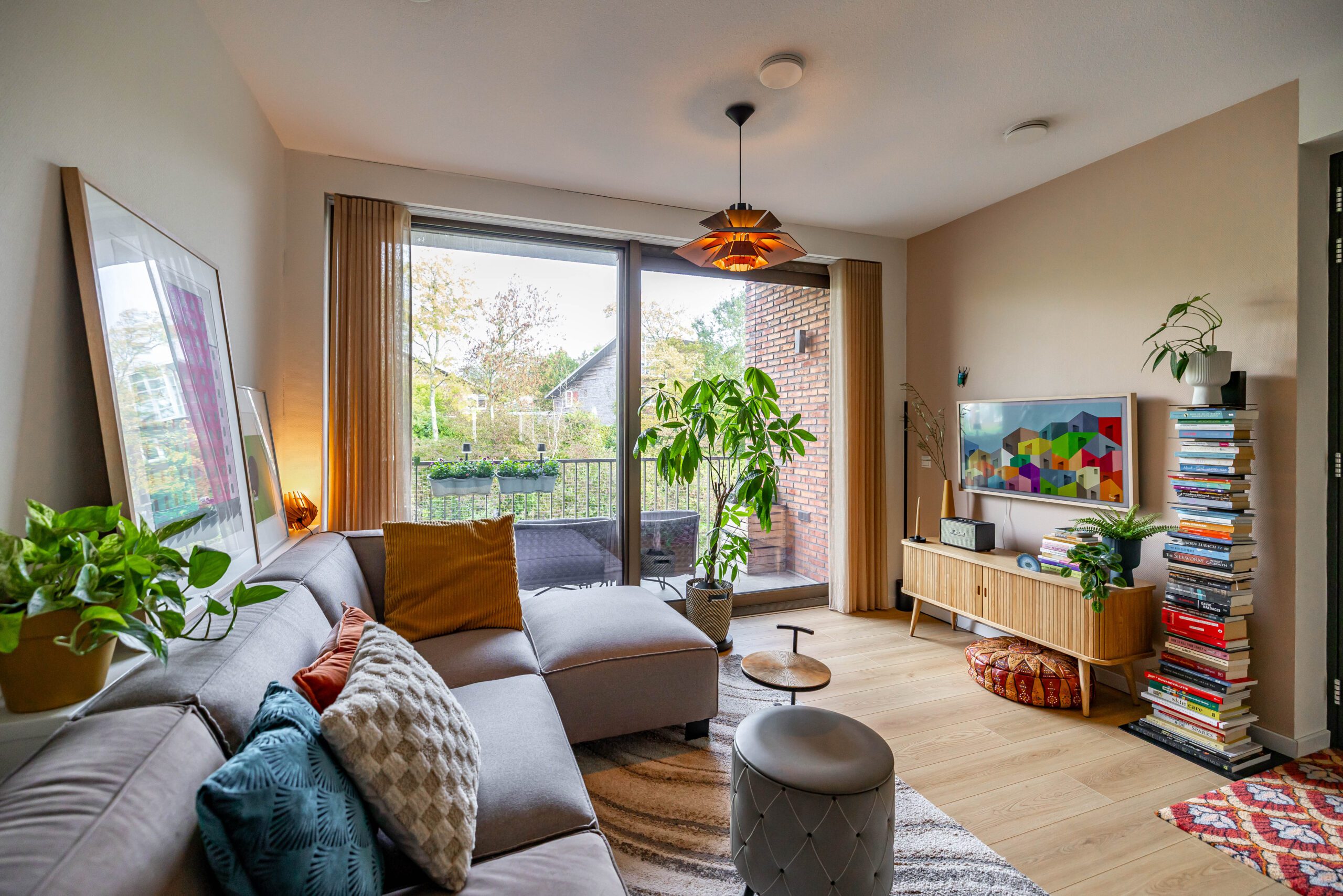 Helper Westsingel 49-8-14