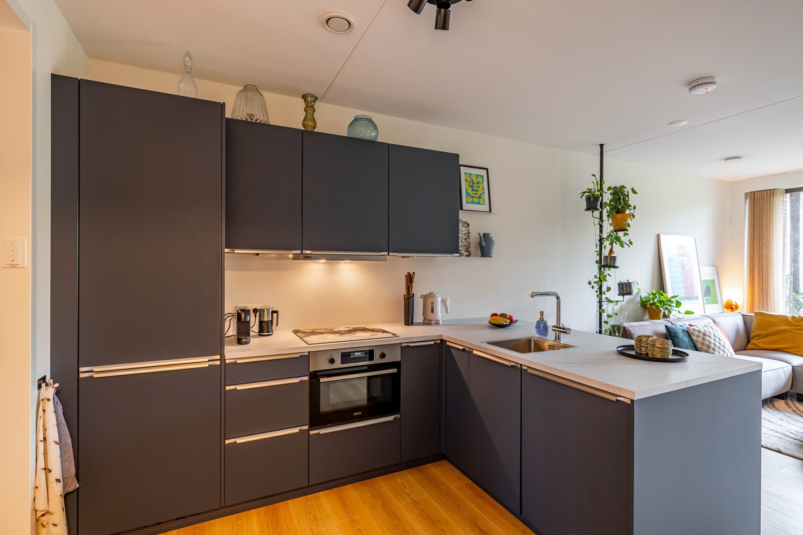 Helper Westsingel 49-8-25