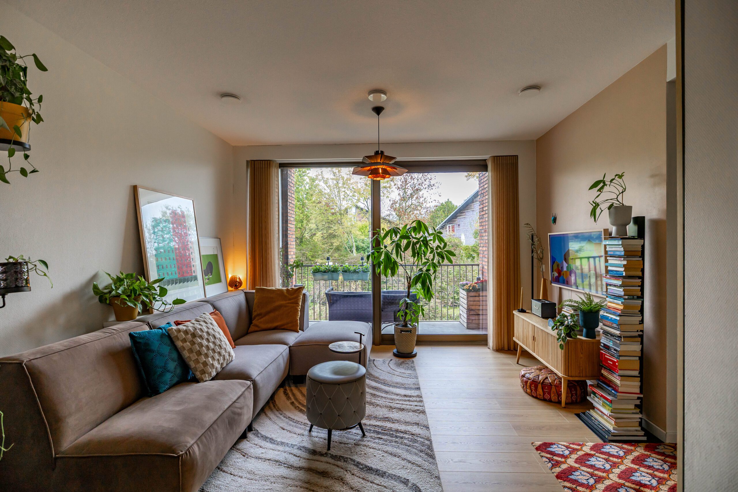 Helper Westsingel 49-8-9