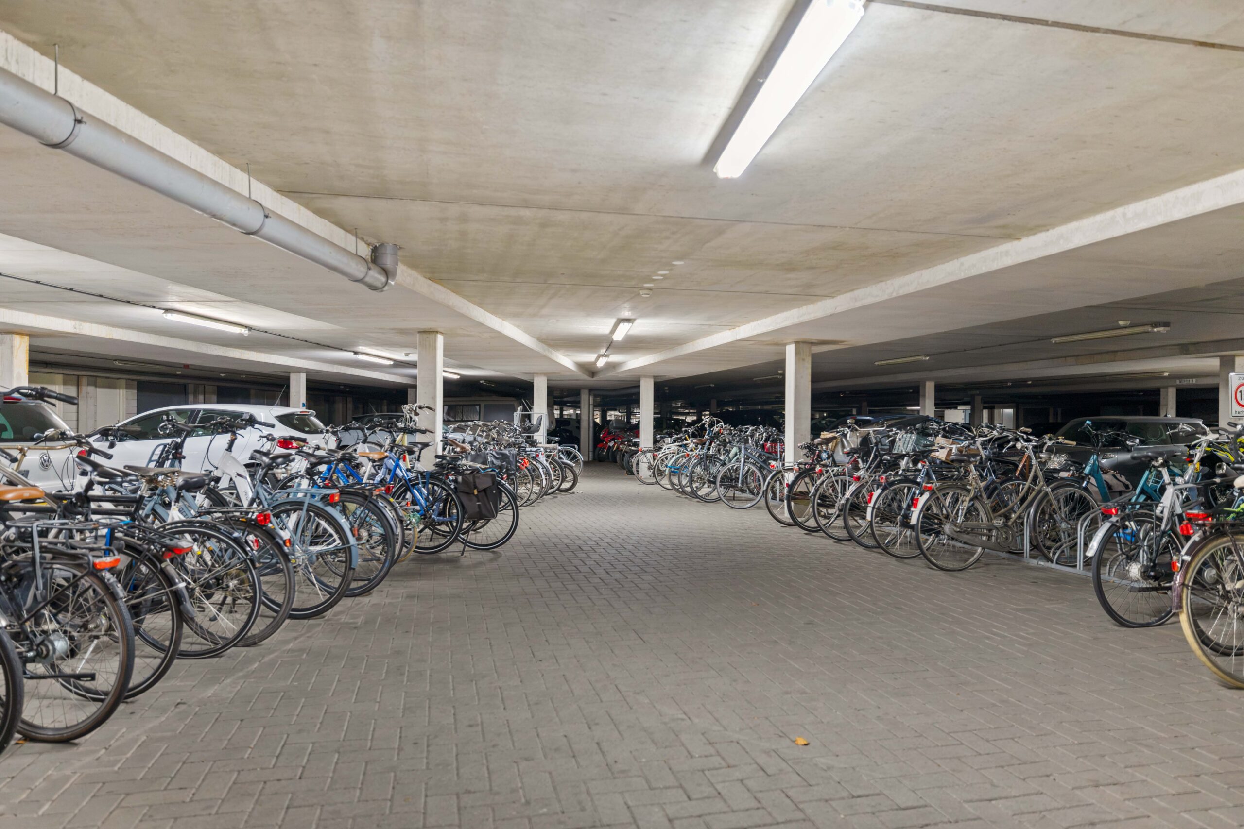 26-10-21 Verlengde Meeuwerderweg 31-43